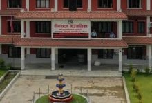 तीनपाटनमा औषधि खरिद विवाद चर्कियो, छानबिन प्रतिवेदन कार्यान्वयन गर्न एमालेको माग